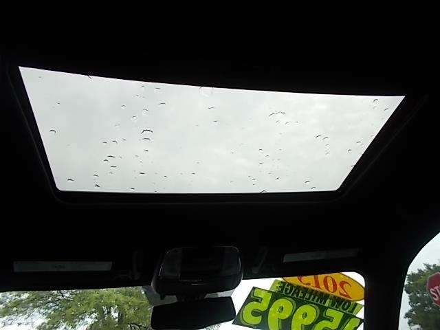 2013 Chrysler 300 4dr Sedan